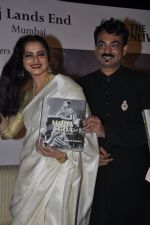 Rekha Unveils Wendell Rodricks book in Taj Land_s End, Mumbai on 3rd Feb 2012 (22).JPG